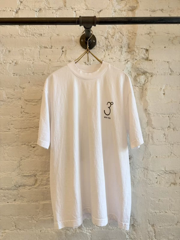 <h5>3DS Original T-Shirts WHITE with Back Print</h5>